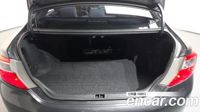 Toyota Camry 2012 — photo 18