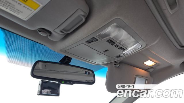 Toyota Camry 2012 — photo 19