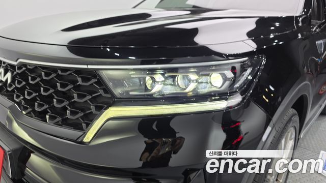 Kia Sorento 2023 — photo 8