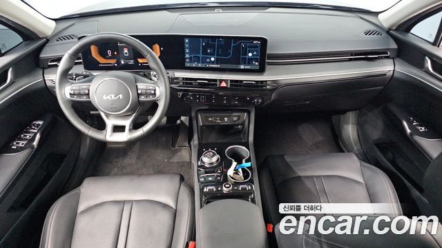Kia K5 2026 — photo 10