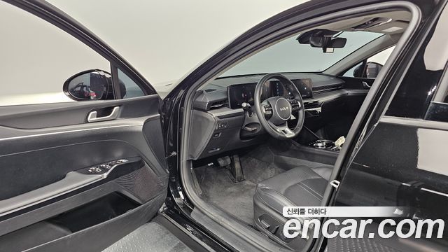 Kia K5 2026 — photo 13