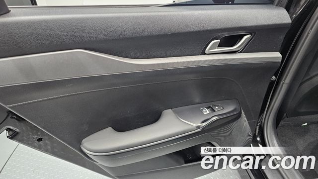 Kia K5 2026 — photo 15