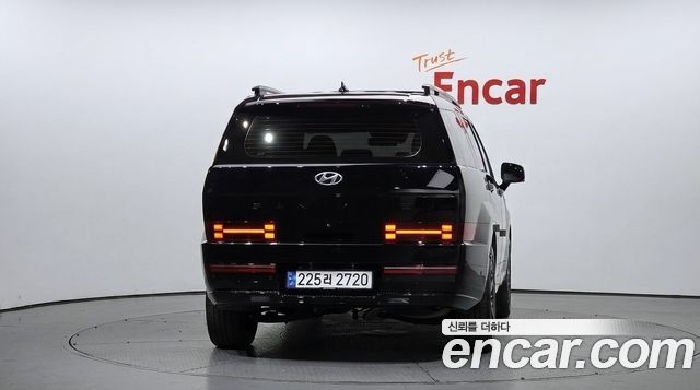 Hyundai Santafe 2025 — photo 4