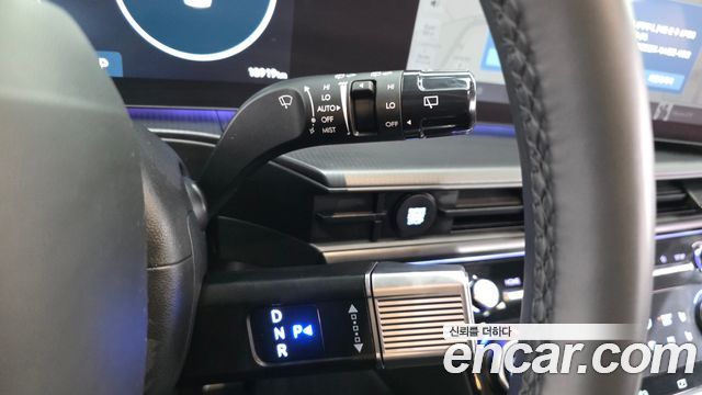 Hyundai Santafe 2025 — photo 12