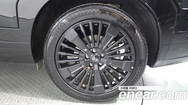Hyundai Santafe 2025 — photo 7