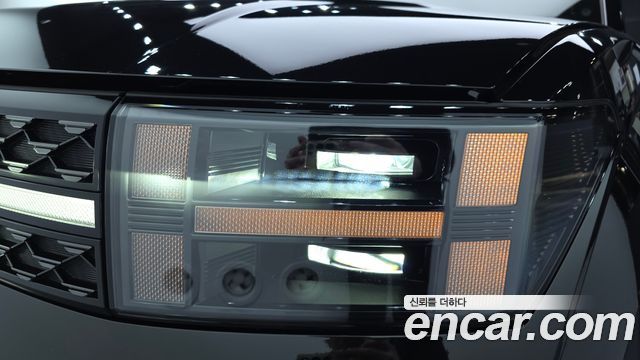 Hyundai Santafe 2025 — photo 8