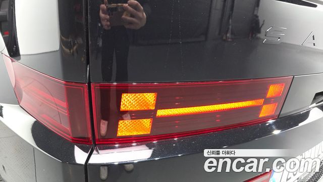 Hyundai Santafe 2025 — photo 9