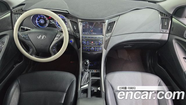 Hyundai Sonata 2013 — photo 10