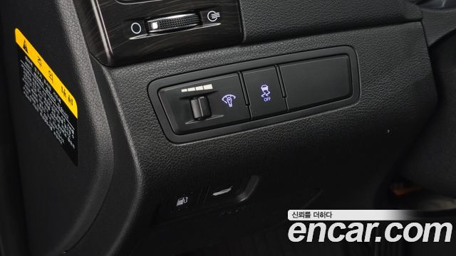 Hyundai Sonata 2013 — photo 28