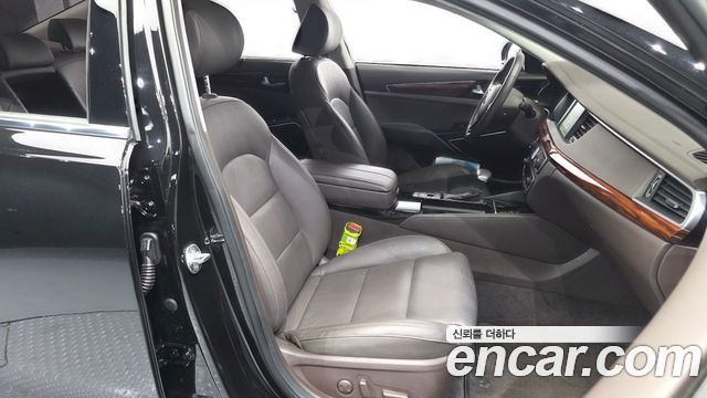 Kia K7 2017 — photo 17