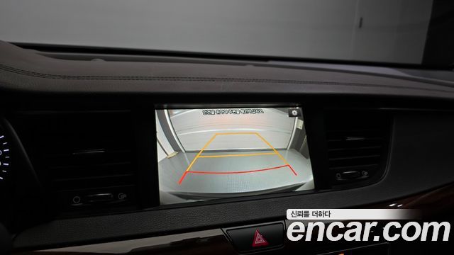 Kia K7 2017 — photo 21