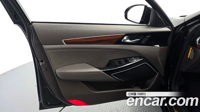 Kia K7 2017 — photo 14