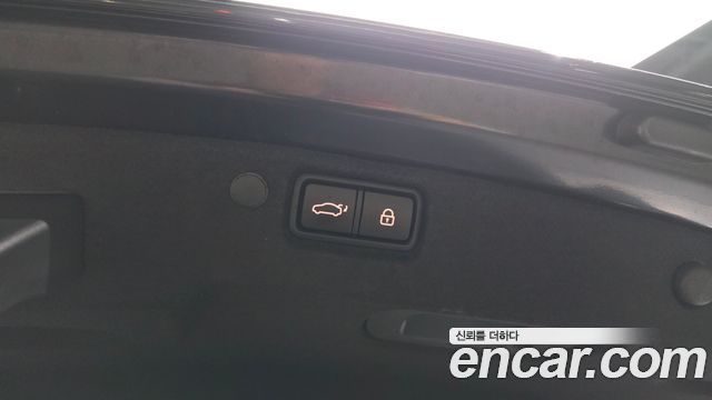 Kia K7 2017 — photo 27