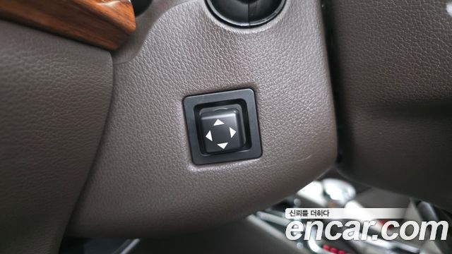 Kia K7 2017 — photo 30