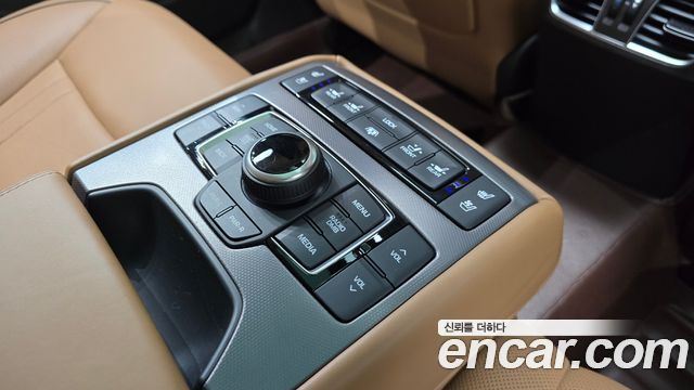 Hyundai Genesis 2014 — photo 23