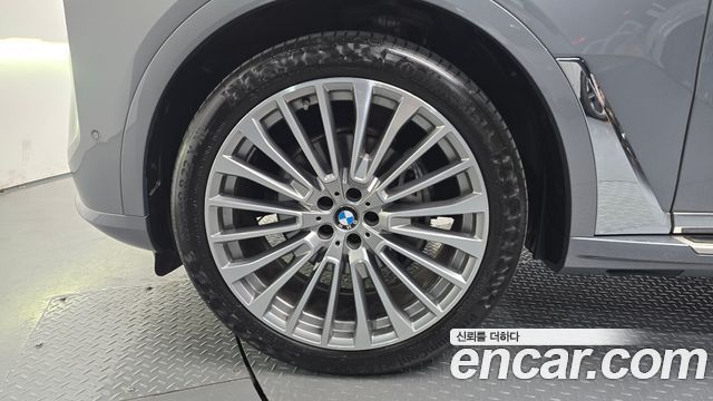 BMW X7 2024 — photo 5