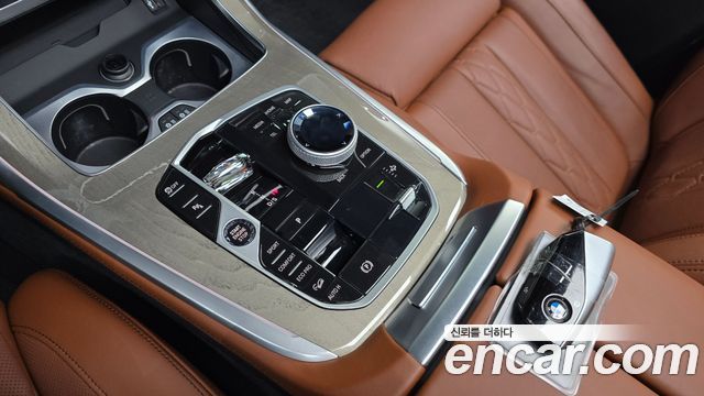 BMW X7 2024 — photo 9