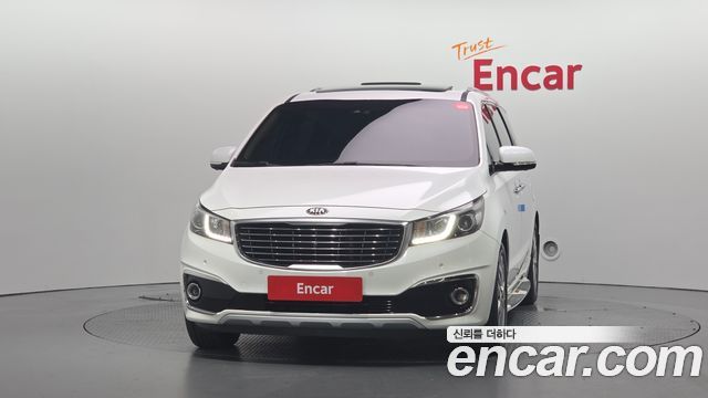 Kia Canival 2018 — photo 3