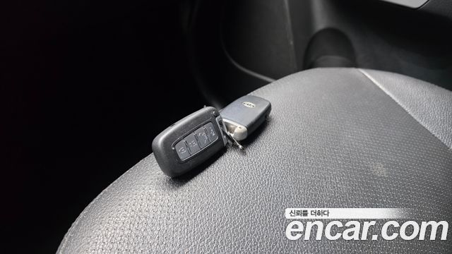 Kia Sorento 2011 — photo 19