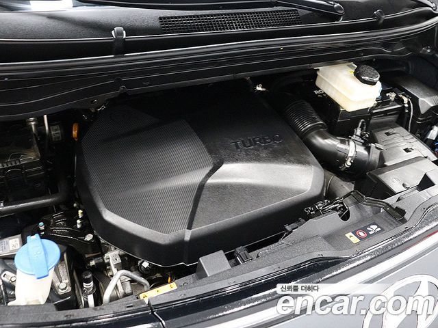 Hyundai Staria 2022 — photo 20