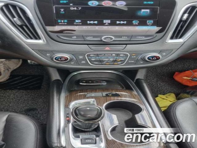 Chevrolet Korea Malibu 2017 — photo 17
