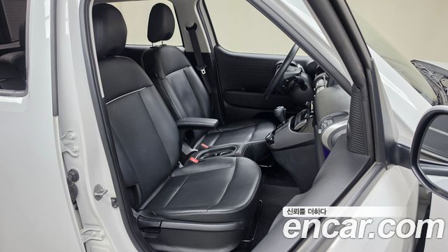 Hyundai Casper 2023 — photo 11