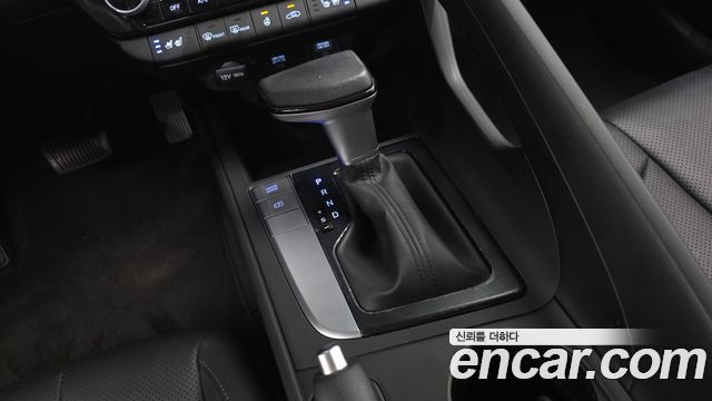 Hyundai AVANTE 2023 — photo 12