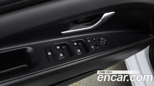 Hyundai AVANTE 2023 — photo 23
