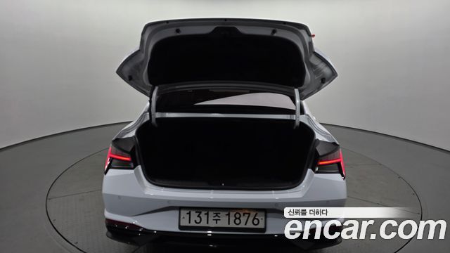 Hyundai AVANTE 2023 — photo 26