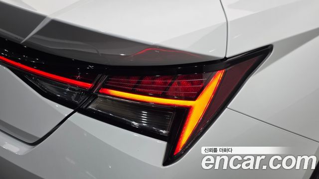 Hyundai AVANTE 2023 — photo 9