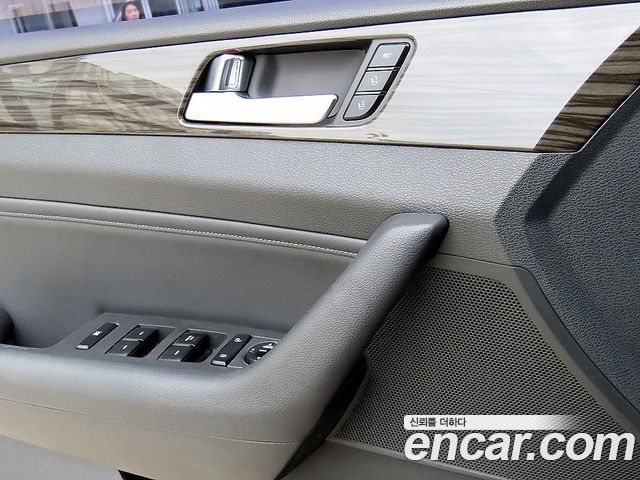 Hyundai Sonata 2015 — photo 11