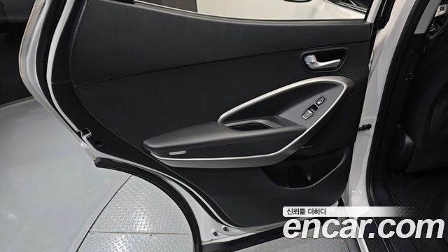 Hyundai Santafe 2015 — photo 15
