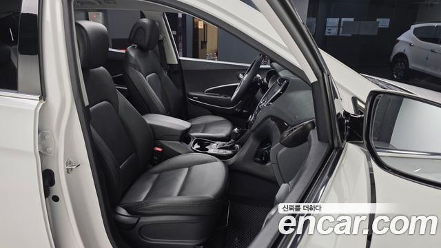 Hyundai Santafe 2015 — photo 16
