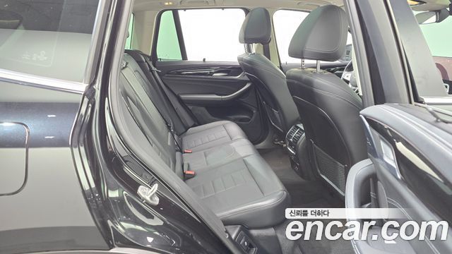 BMW X3 2022 — photo 17