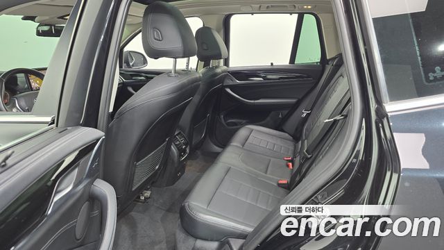 BMW X3 2022 — photo 25