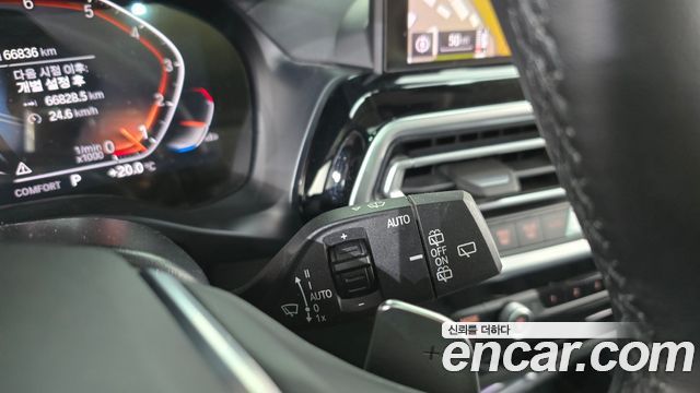 BMW X3 2022 — photo 28
