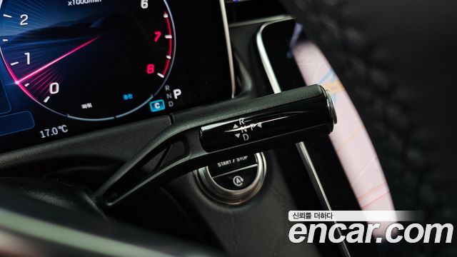 Mercedes-Benz E-Class 2026 — photo 12