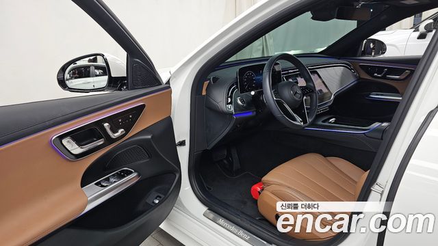 Mercedes-Benz E-Class 2026 — photo 13