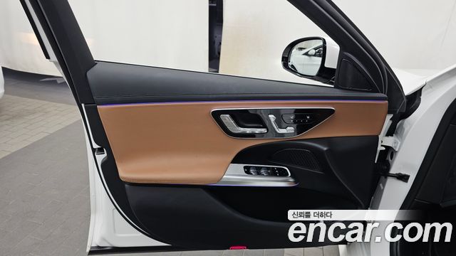 Mercedes-Benz E-Class 2026 — photo 14