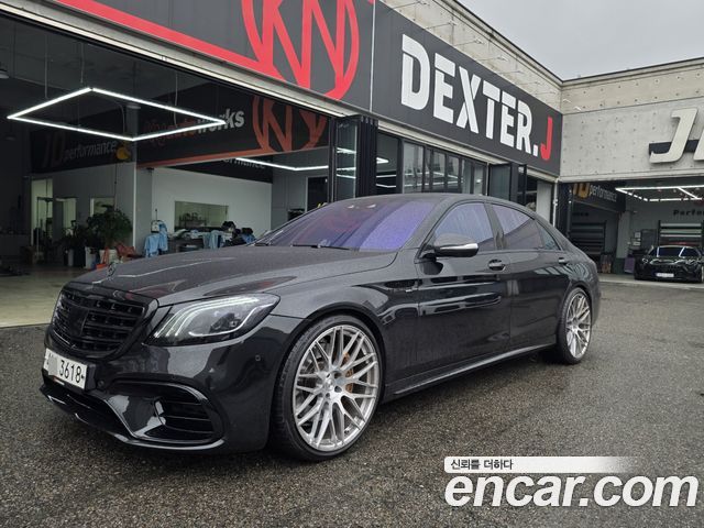 Mercedes-Benz S-Class 2015 — photo 2