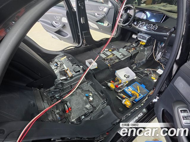 Mercedes-Benz S-Class 2015 — photo 19