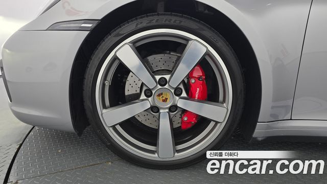 Porsche 911 2022 — photo 5