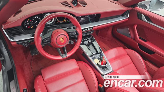 Porsche 911 2022 — photo 7