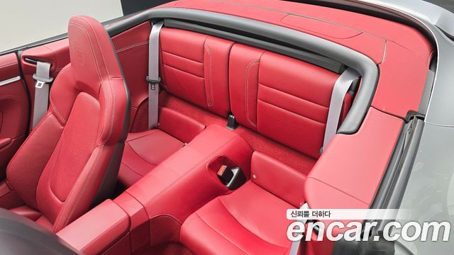 Porsche 911 2022 — photo 11