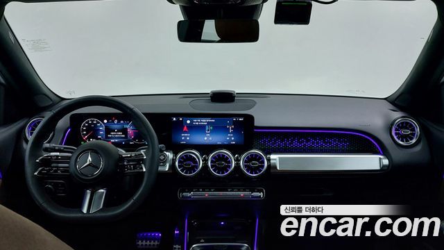 Mercedes-Benz GLB-Class 2026 — photo 7