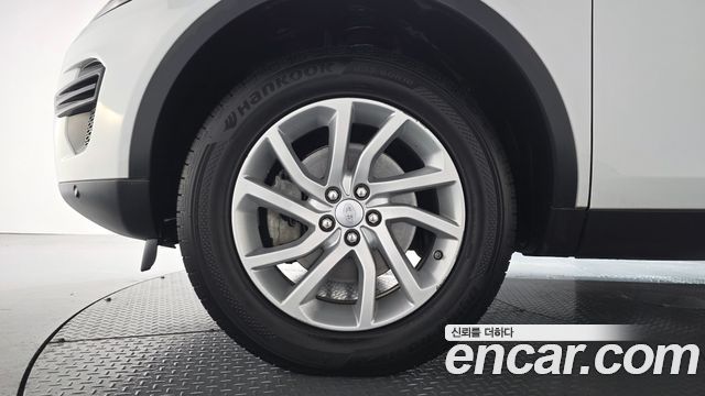 Land Rover Discovery Sport 2018 — photo 5