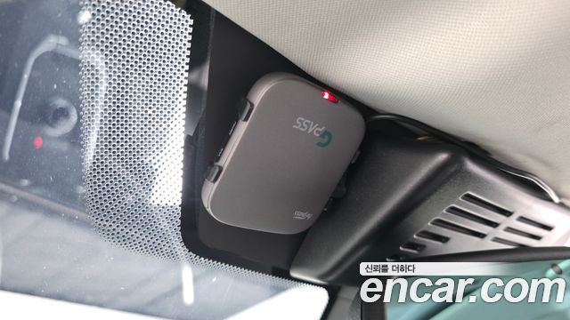 Land Rover Discovery Sport 2018 — photo 35