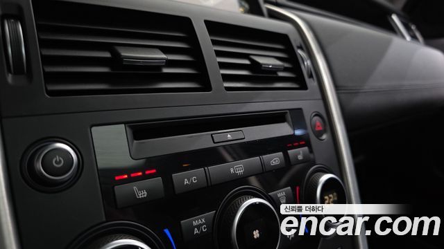 Land Rover Discovery Sport 2018 — photo 37