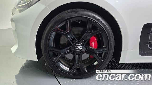 Kia Stinger 2019 — photo 5