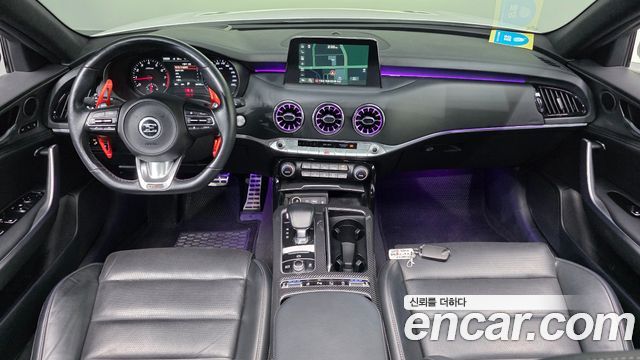Kia Stinger 2019 — photo 10